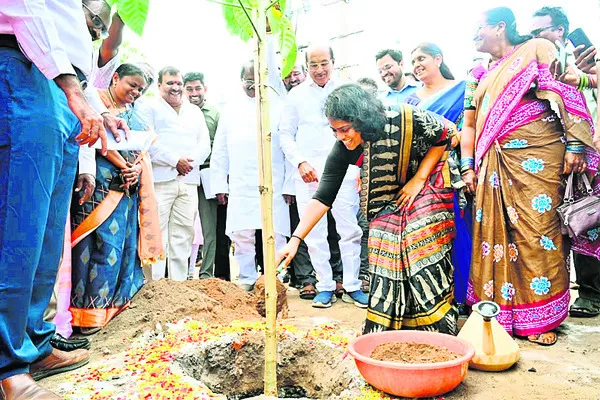 ఆనంద దీపావళి చేసుకోండి 