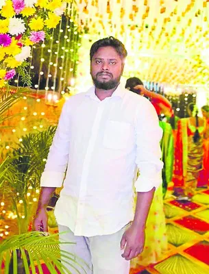ఫైనాన్స్‌ వేధింపులకు యువకుడు బలి 