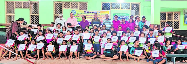 ఉత్సాహంగా జిమ్నాస్టిక్స్ జిల్లా స్థాయి టోర్నీ