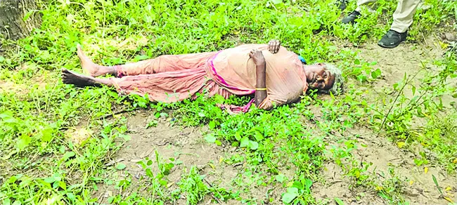 అనారోగ్య సమస్యలతో వృద్ధురాలి ఆత్మహత్య 