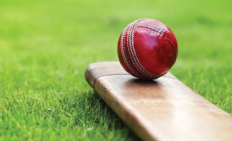 డబుల్‌ సెంచరీతో చెలరేగిన రాహుల్‌ 