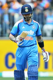 Netizens Upset After Virat Kohli Flop In Perth1