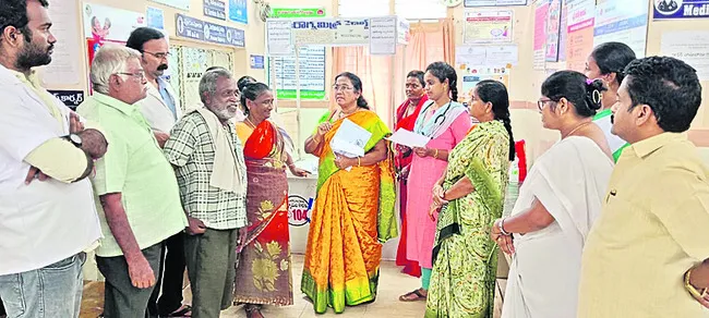 వైద్యుల సమ్మె నేపథ్యంలో ప్రత్యామ్నాయ ఏర్పాట్లు 