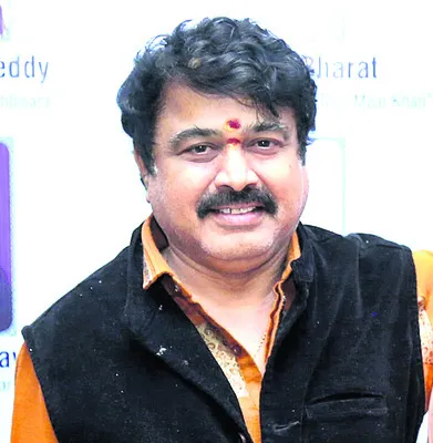 సొంత ఊళ్లో జరుపుకోవడం ఇష్టం