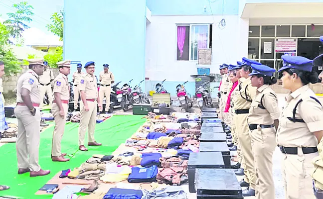 అసాంఘిక కార్యకలాపాలపై నిఘా పెంచాలి