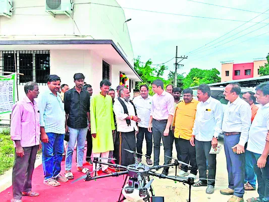 అభ్యుదయ రైతుకు  అభినందన 
