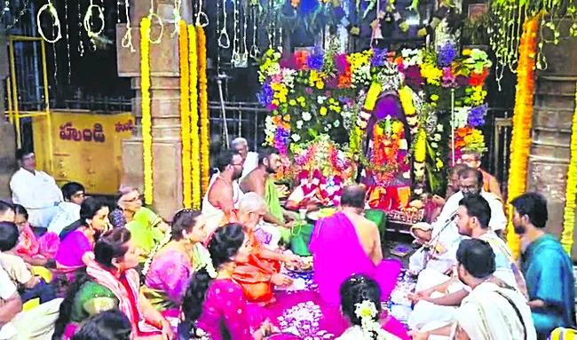 వైభవంగా చండీకల్యాణం 
