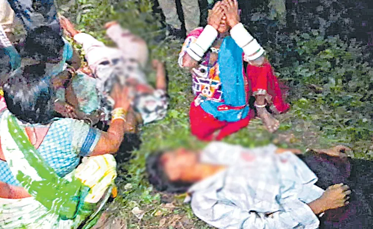 Three youths die in bike accident