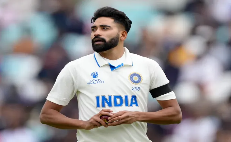 చరిత్ర సృష్టించిన మహ్మద్‌ సిరాజ్‌.. ప్రపంచంలోనే తొలి ప్లేయర్‌గా