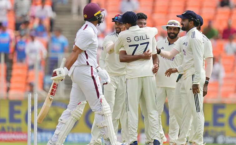 IND vs WI 1st Test: Windies 90-5 at Lunch India display complete domination