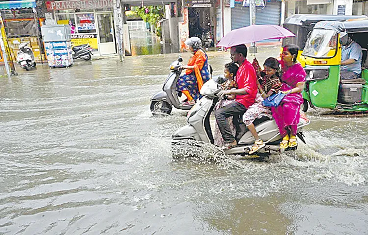 మురిపించిన ‘నైరుతి’