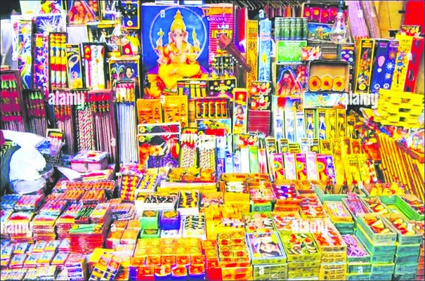 హరిత దీపావళి.. ఆనంద హేళి