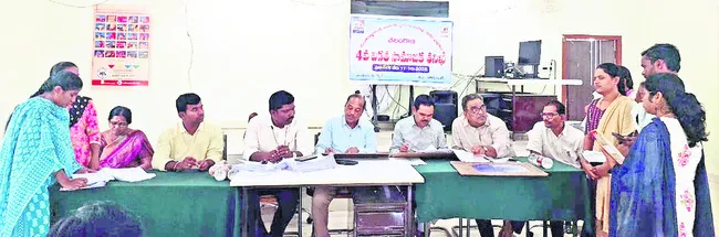 కొండంత అవినీతి.. గోరంత రికవరీ
