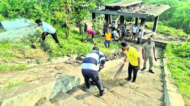 శ్రమదానం