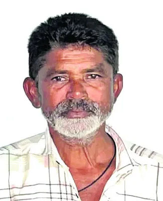 జీపీ ట్రాక్టర్ అదుపుతప్పి కార్మికుడు మృతి