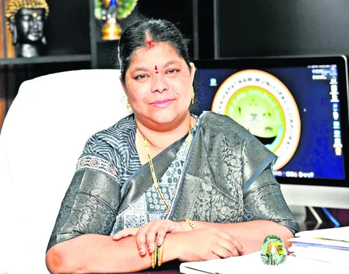 నగర ప్రజలకు దీపావళి శుభాకాంక్షలు