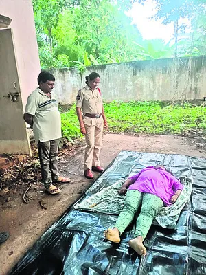 వివాహిత మృతిపై కేసు నమోదు