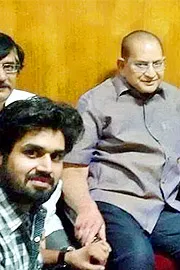 Actor krishna and dj tillu movie director father behind story6