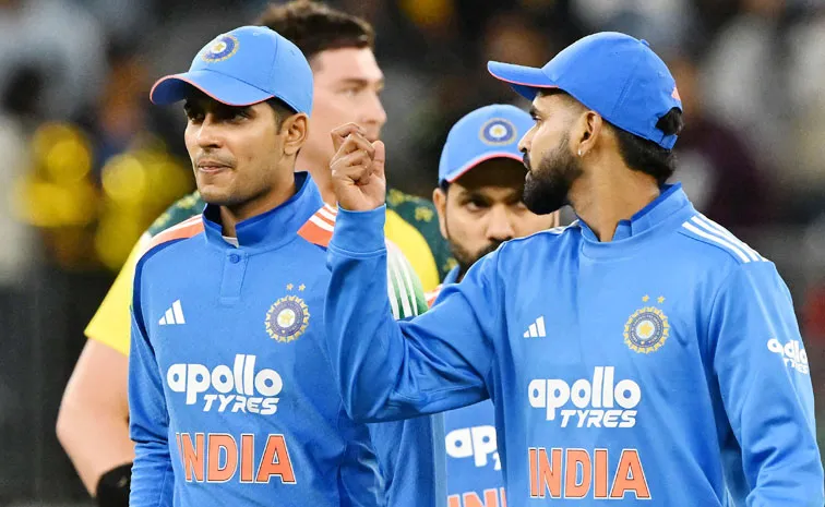 Gavaskar Slams DLS Method After India Loss In Rain Curtailed Match vs Aus