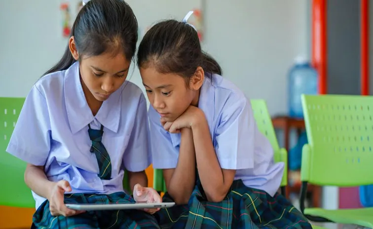 133 million girls still out of school, says UNESCO Global Education Monitoring