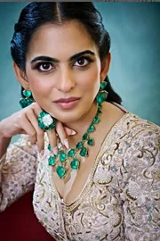British Museum Inaugural Pink Ball Isha Ambaniwith Nita Ambani5