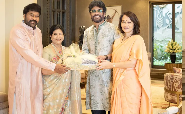 మెగాస్టార్ ఇంట దీపావళి వేడుక.. హాజరైన టాలీవుడ్ ప్రముఖులు