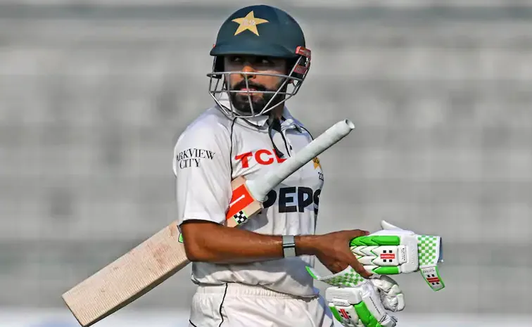 PAK VS SA 2ND TEST: Yet again, Babar Azam failed to capitalize on the start1