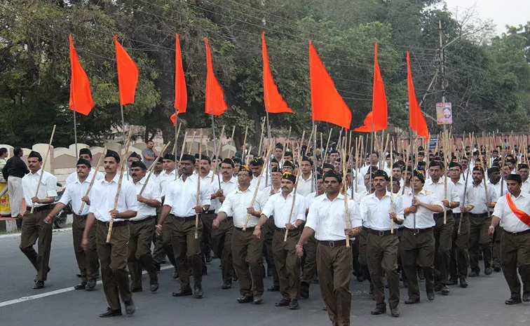 కర్నాటకలో ఆర్‌ఎస్‌ఎస్‌ మార్చ్‌కి నో