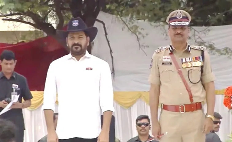పోలీస్‌ అమరవీరుల కుటుంబాలకు అండగా ఉంటాం: సీఎం రేవంత్‌