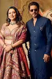 Diwali 2025 celebrations At  Shah Rukh Khan with Gauri Khan8