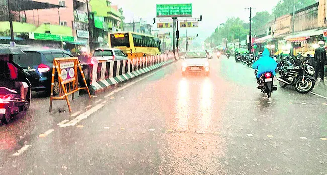 తిరువళ్లూరులో భారీ వర్షం