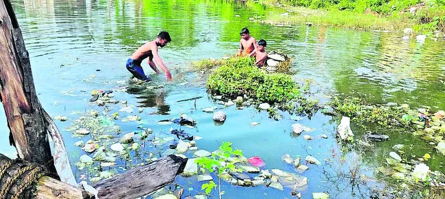 చెరువును కాపాడుకుందాం