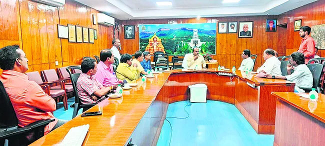 నేడు పాఠశాలలకు సెలవు 
