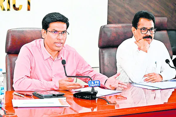 అధికారులు అప్రమత్తంగా ఉండాలి 