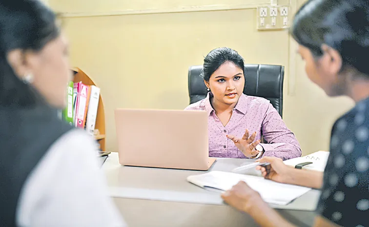 Over 80 percent of IT giants hire off-campus