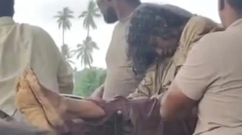 AP:   మహిళా కూలీలపై పిడుగుపాటు.. ఇద్దరి మృతి