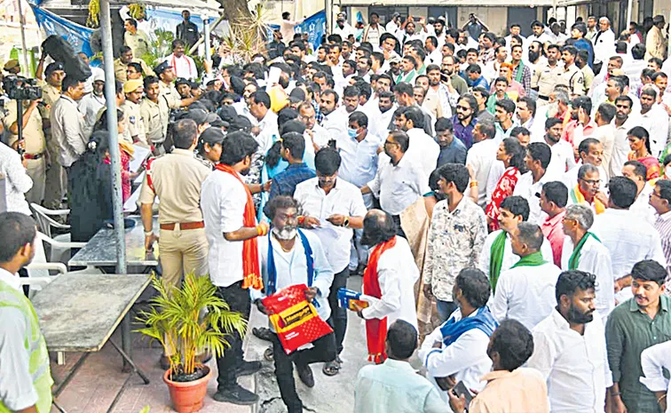 చివరిరోజు 189 నామినేషన్లు