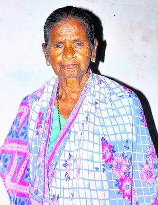 శతాధిక వృద్ధురాలు మృతి