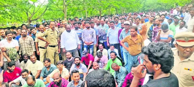 మరో 1,200 మంది తొలగింపునకు చర్యలు?