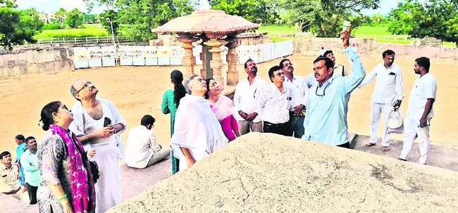 కాకతీ