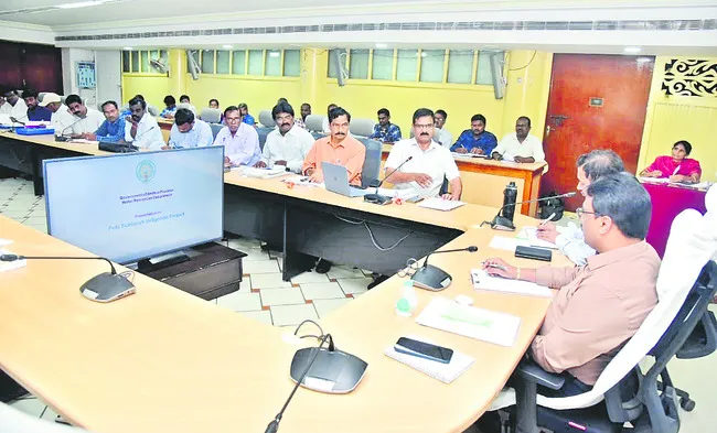 వెలిగొండ ఆర్ఆర్ ప్యాకేజీలో లోపాలు లేకుండా చూడాలి