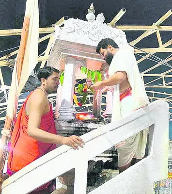 వైభవంగా కార్తీక దీపోత్సవం