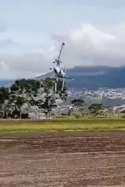 Venezuela plane crash Aircraft explodes in fireball2