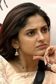 Bigg Boss 9 Telugu: Buzz, Ayesha Zeenath Walk Out From BB House7