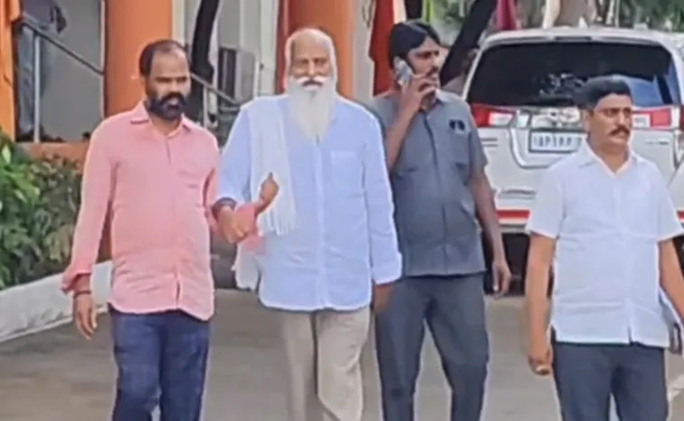 ఎస్పీ కార్యాలయంలో జేసీ ప్రభాకర్ రెడ్డికి ఝలక్‌