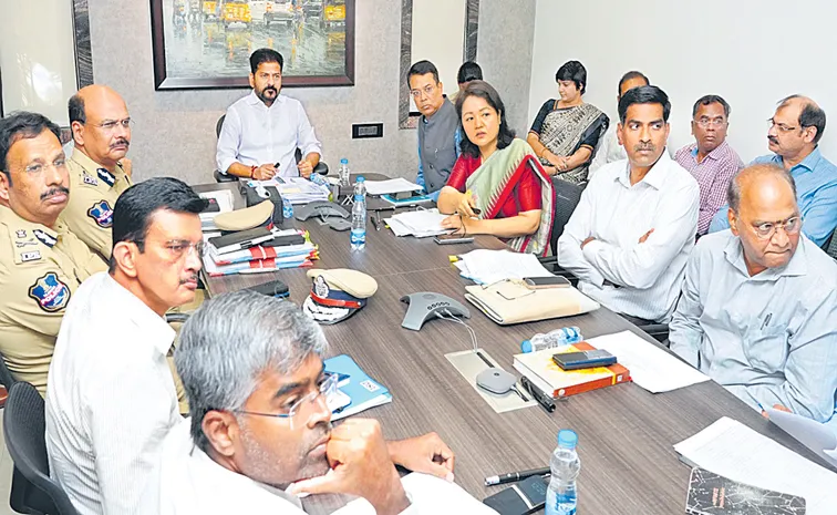 CM Revanth orders completion of new Osmania Hospital construction