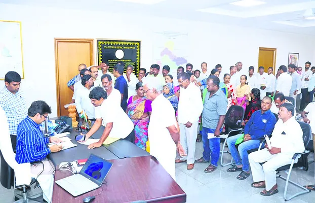 ప్రత్యేక గ్రీవెన్స్‌కు 67 దరఖాస్తులు