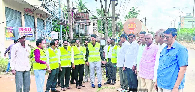 విద్యుత్ సరఫరాలో అంతరాయం లేకుండా చూడాలి