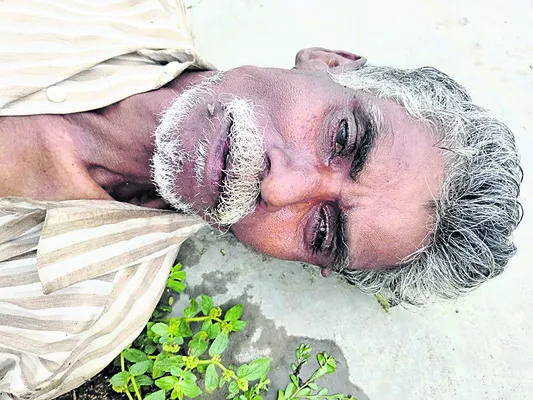 సీటీఎం రైల్వే స్టేషన్లో గుర్తు తెలియని వ్యక్తి మృతదేహం