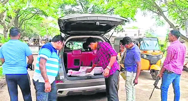 ఏవోబీలో పోలీసుల అప్రమత్తం